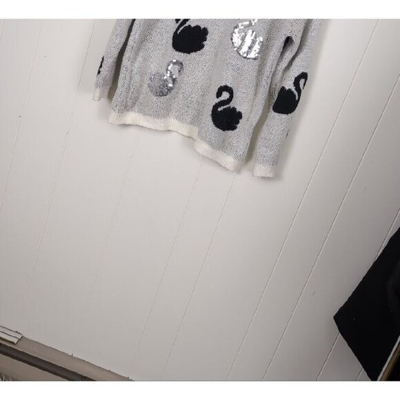 Dreamers Black and sequin swans sweater  med Large - Picture 4 of 5